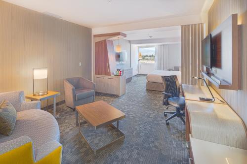 Courtyard by Marriott Saltillo, Saltillo