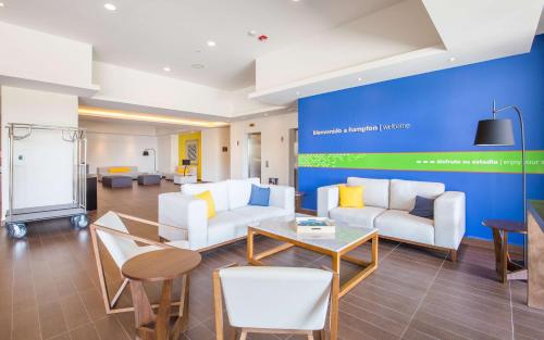 Hampton Inn & Suites by Hilton Los Cabos, Los Cabos