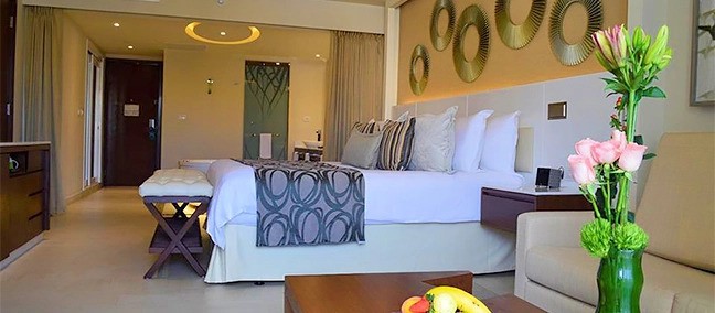 Hideaway at Royalton Riviera Cancún, Puerto Morelos
