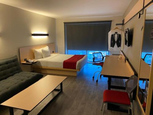City Express Plus Periférico Sur Tlalpan, Ciudad de México
