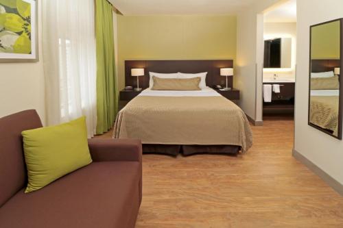 Staybridge Suites San Luis Potosí, San Luis Potosí