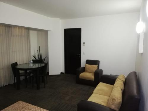 Suites Teca Once, Ciudad de México