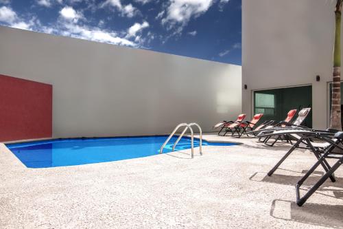 MBM Red Sun, Monterrey