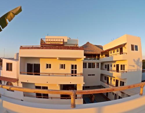 Shavanna, Puerto Escondido