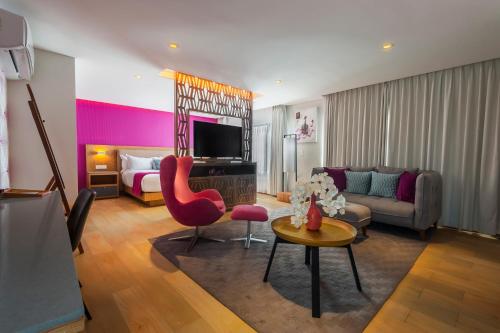 First Class Hotel Providencia Urban, Guadalajara