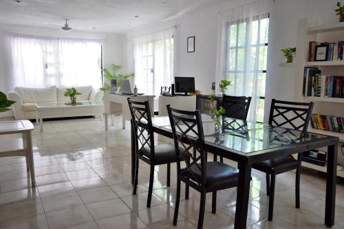 Casa Che, Playacar