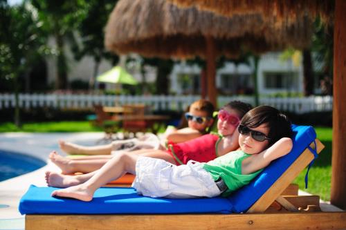 Family Club at Grand Riviera Princess, Xcalacoco