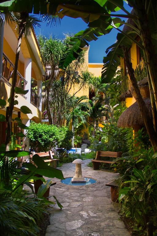 Playalingua del Caribe, Playa del Carmen