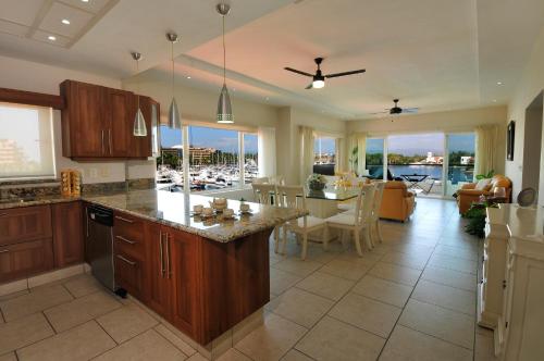 Marina Banderas Suites, Nuevo Vallarta