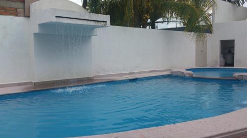 Albatros Palace, Manzanillo