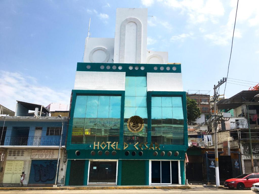 D' César, Acapulco