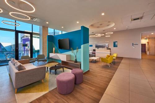 City Express Suites Tijuana Río, Tijuana