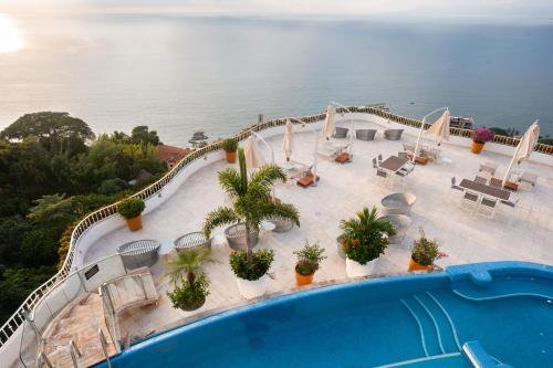 Grand Miramar All Luxury Suites and Residences, Puerto Vallarta