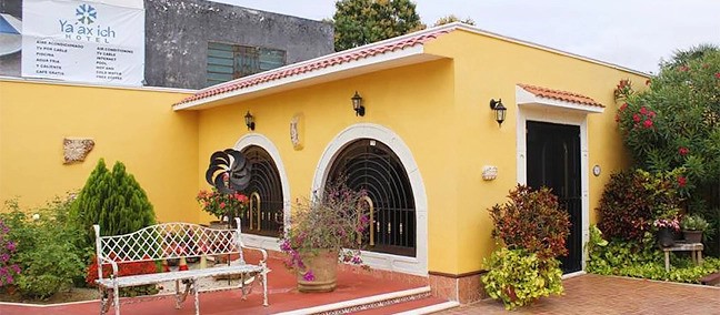 Posada Yaax Ich, Izamal