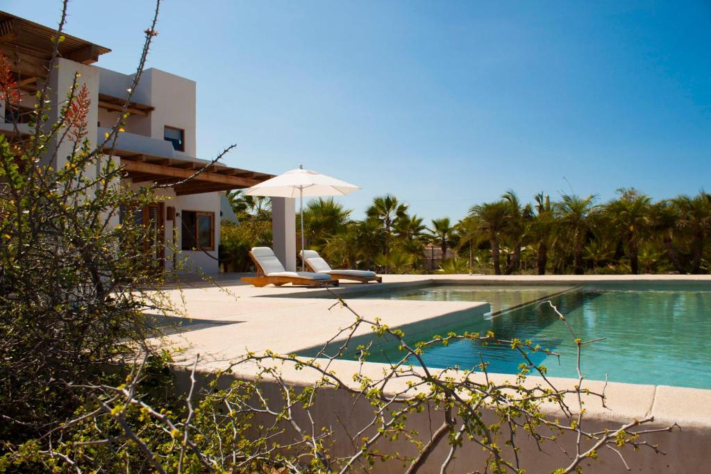 Tribu Todos Santos, Todos Santos
