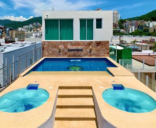Nilo, Acapulco