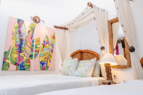 Monyoli, Acapulco