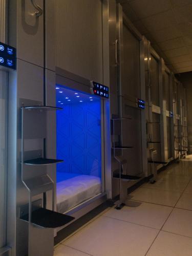 IzzzLeep Hotel Cápsula Terminal 1, Ciudad de México
