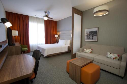 Homewood Suites by Hilton Silao Aeropuerto, Silao