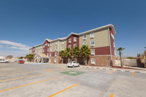 Extended Suites Cataviña, Mexicali