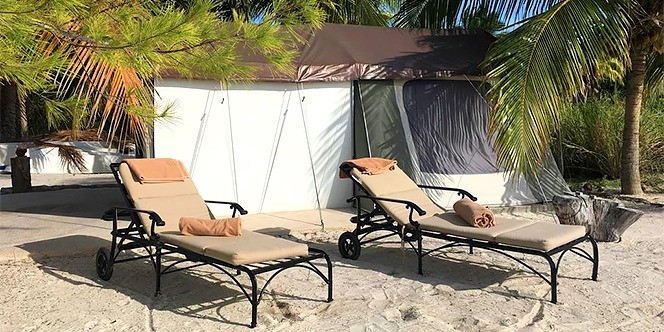 Rhincodon Typus Glamping, Holbox