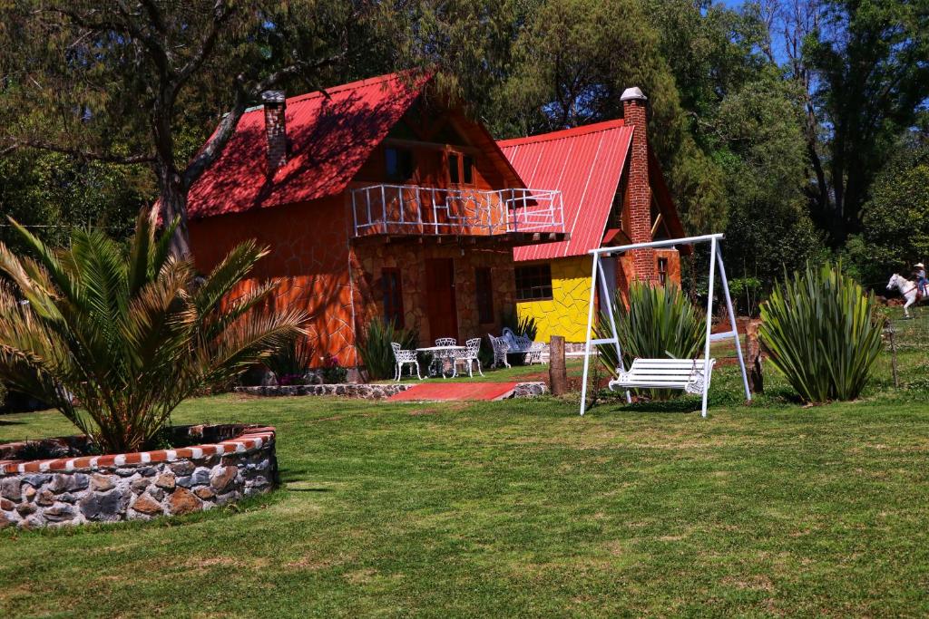 Cabañas Cumbres de Aguacatitla, San Miguel Regla ( Huasca de Ocampo )