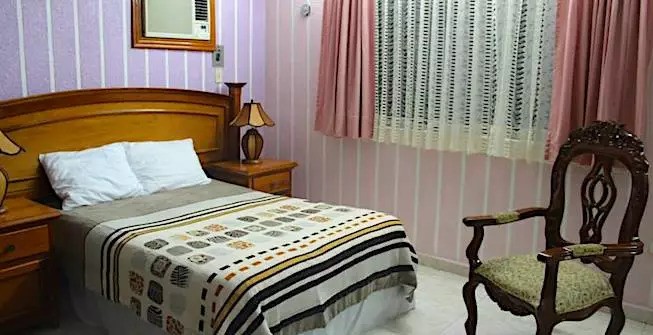 Hotel y Suites Country, Valladolid