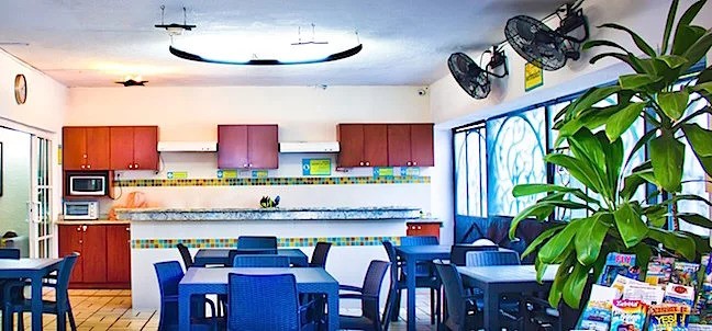 Moloch Hostel & Suites, Cancún
