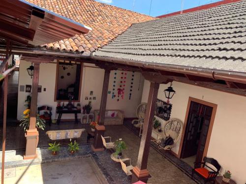 Villa de Flores, Uruapan