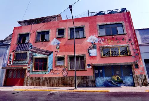 The Roof Backpackers Hostel, Guadalajara