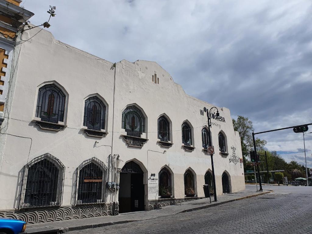 Hostalgia, Puebla
