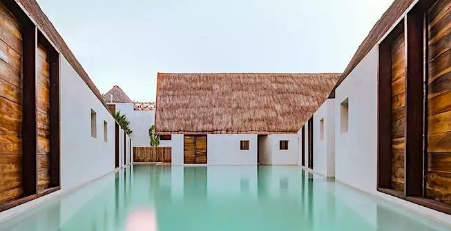 Punta Caliza, Holbox
