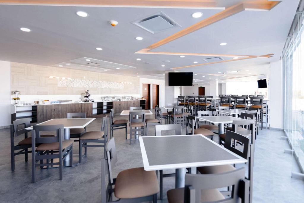 Comfort Inn and Suites Los Cabos, Los Cabos