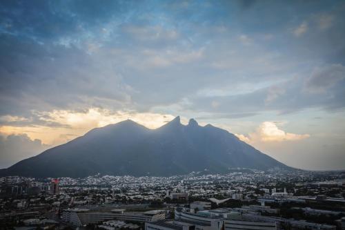 One Monterrey Tecnológico, Monterrey