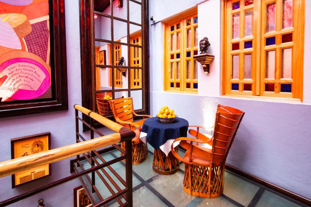 Bloody Blues Hotel, Ciudad de México