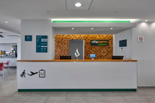 City Express Junior by Marriott Puebla Angelopolis, Puebla