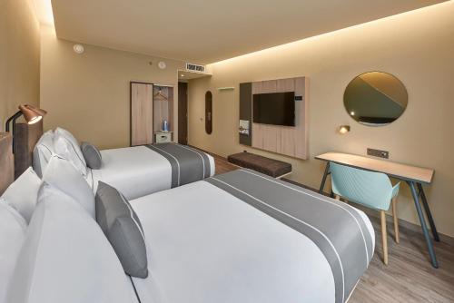 City Express Plus by Marriott Ensenada, Ensenada