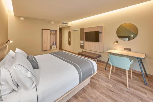 City Express Plus by Marriott Ensenada, Ensenada