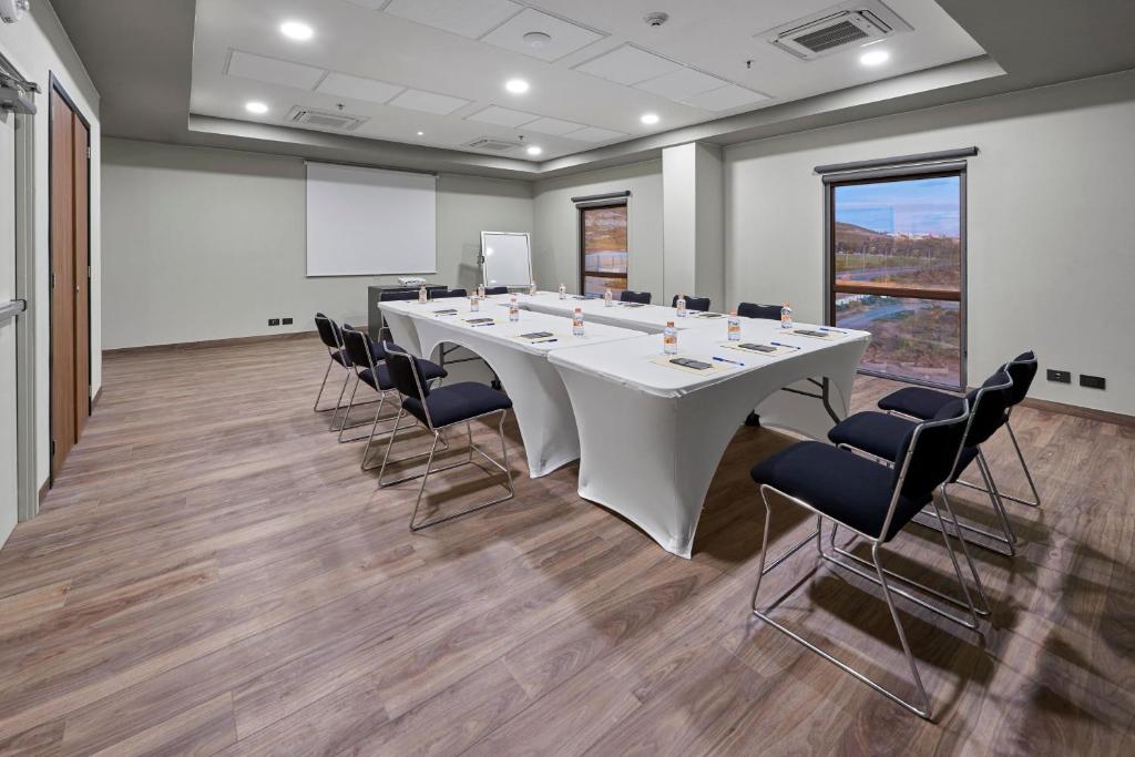 City Express Plus by Marriott Ensenada, Ensenada