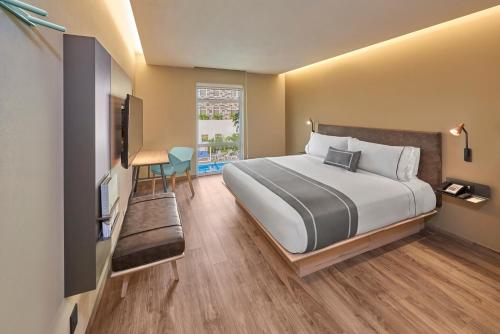 City Express Plus by Marriott Ensenada, Ensenada