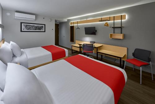 City Express by Marriott Guaymas, Guaymas