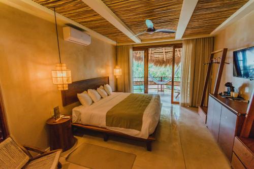 Carolina, Bacalar