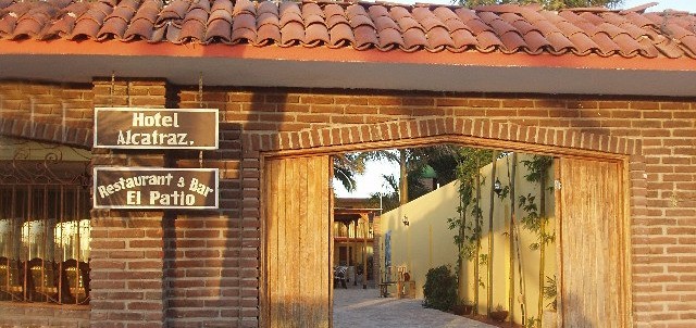 Alcatraz, Puerto San Carlos