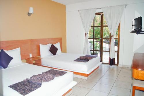 Amakal, Huatulco