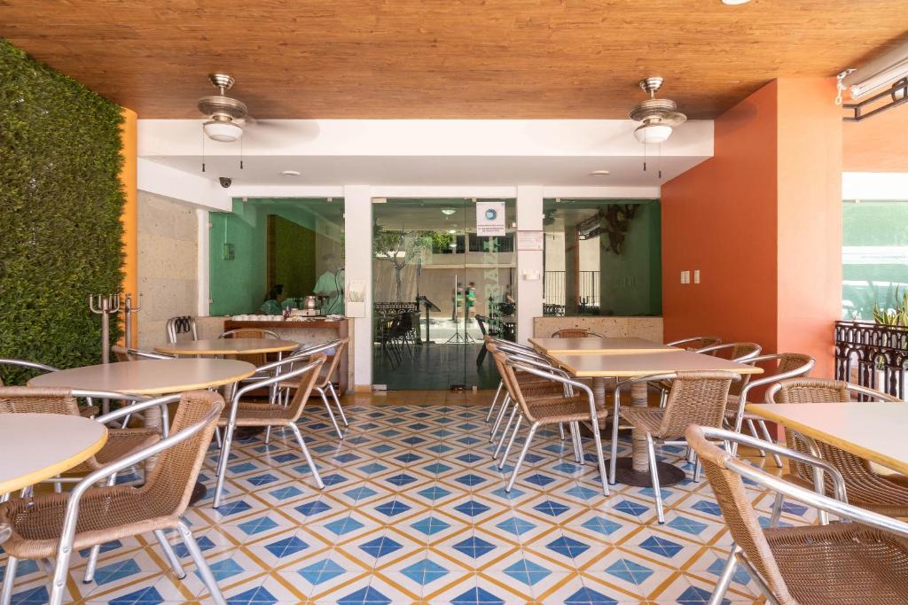 Azteca Inn, Mazatlán