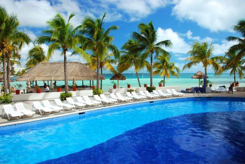 Oasis Palm, Cancún