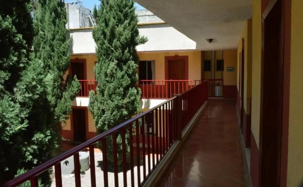 Del Centro, Perote