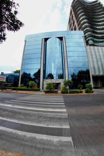 El Diplomático, Ciudad de México