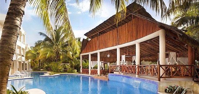 El Dorado Seaside Suites, Kantenah