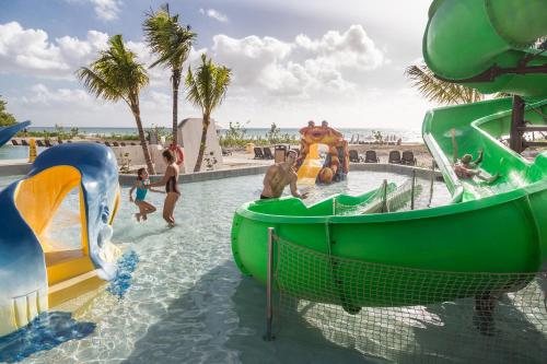 Sandos Playacar Beach Resort, Playacar